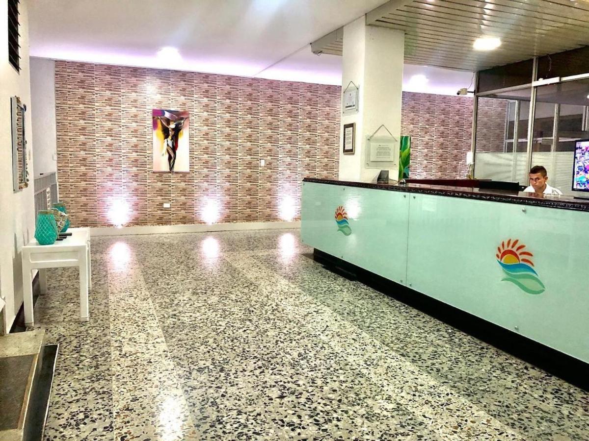 Hotel Mall Santana Del Río La Dorada Exterior foto