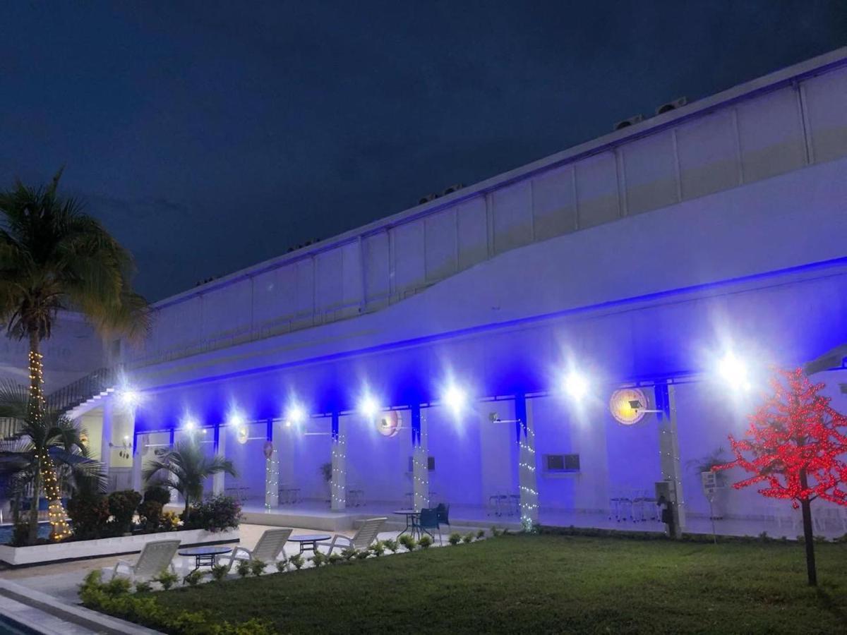 Hotel Mall Santana Del Río La Dorada Exterior foto
